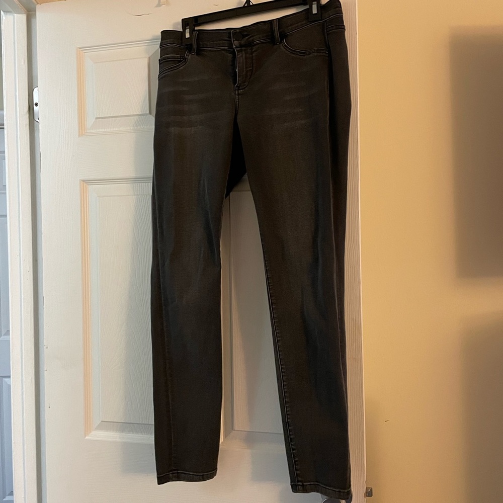 Black Jeans